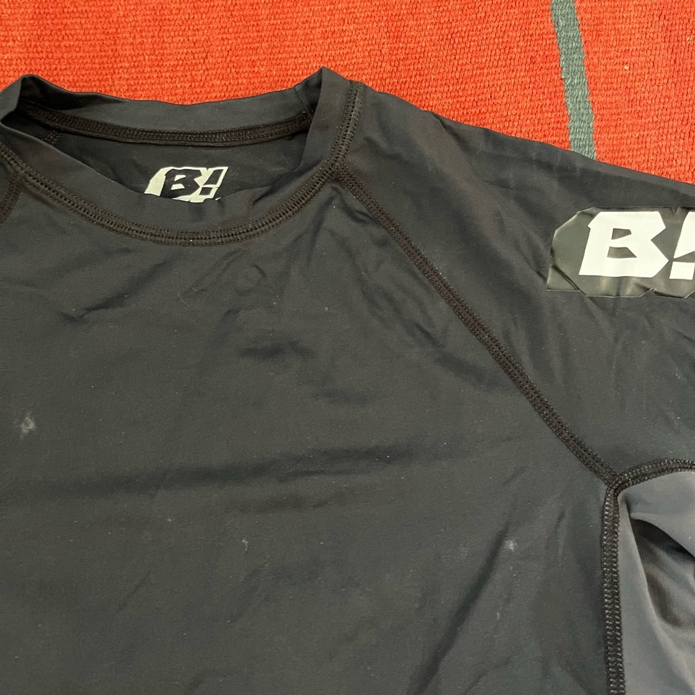 Buell Surf 50 SPF Medium Rash Guard - Picture 3 of 4